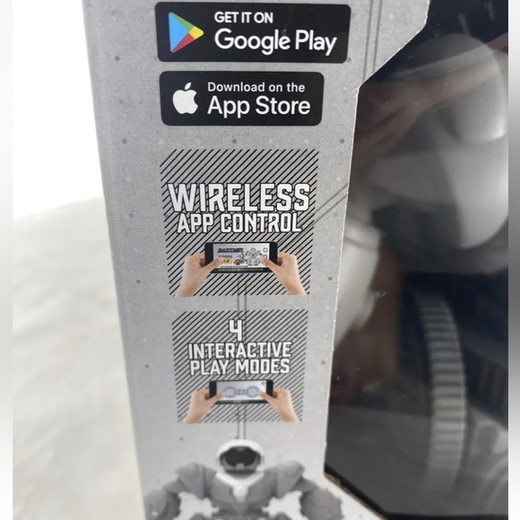 NWT Gray White Bluetooth Shooting Robot - Picture 5 of 5